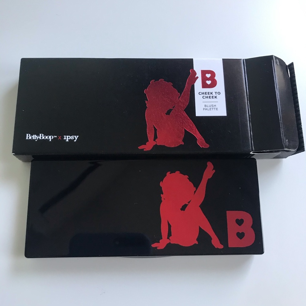 Betty Boop x ipsy blush palette